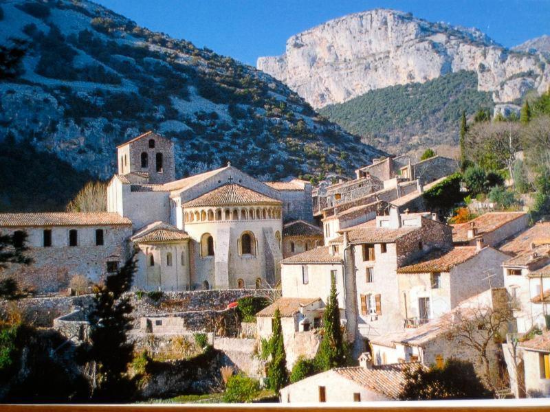 Charmante Maison A Saint Guilhem Le Desert Esterno foto